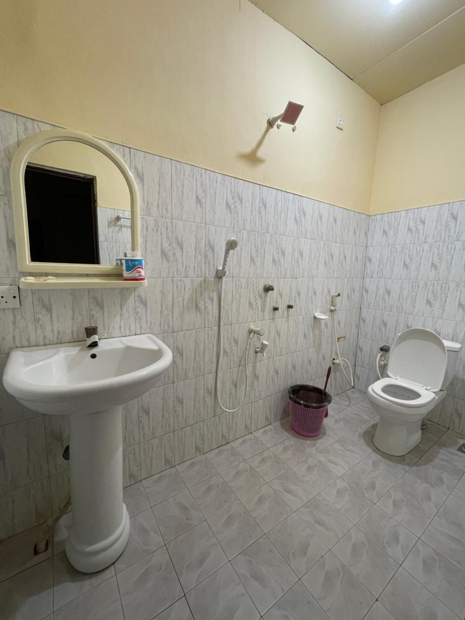 Romance In Bey Arugam Bay Exterior photo